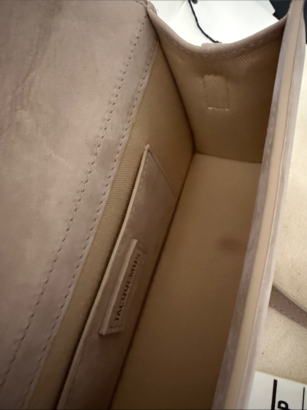 Jacquemus taupe Le Bambino Long beige suede shoulder bag with gold hardware - Picture 3 of 13